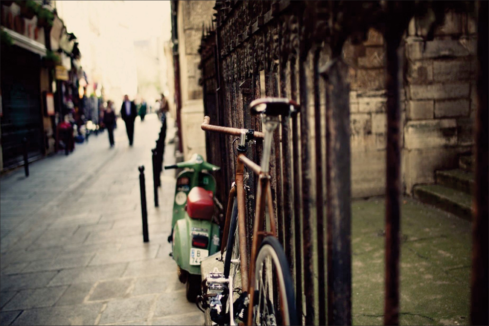 ΕΚΤΥΠΩΜΕΝΗ ΚΟΥΠΑ PARIS STREET BICYCLE & VINTAGE SCOOTER 00419 - Image 2
