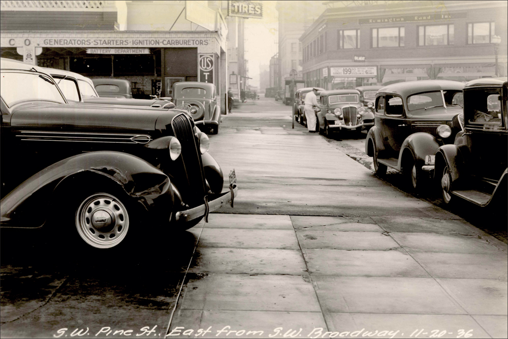 ΕΚΤΥΠΩΜΕΝΗ ΚΟΥΠΑ PORTLAND SW PINE STREET 1930'S 00428 - Image 2