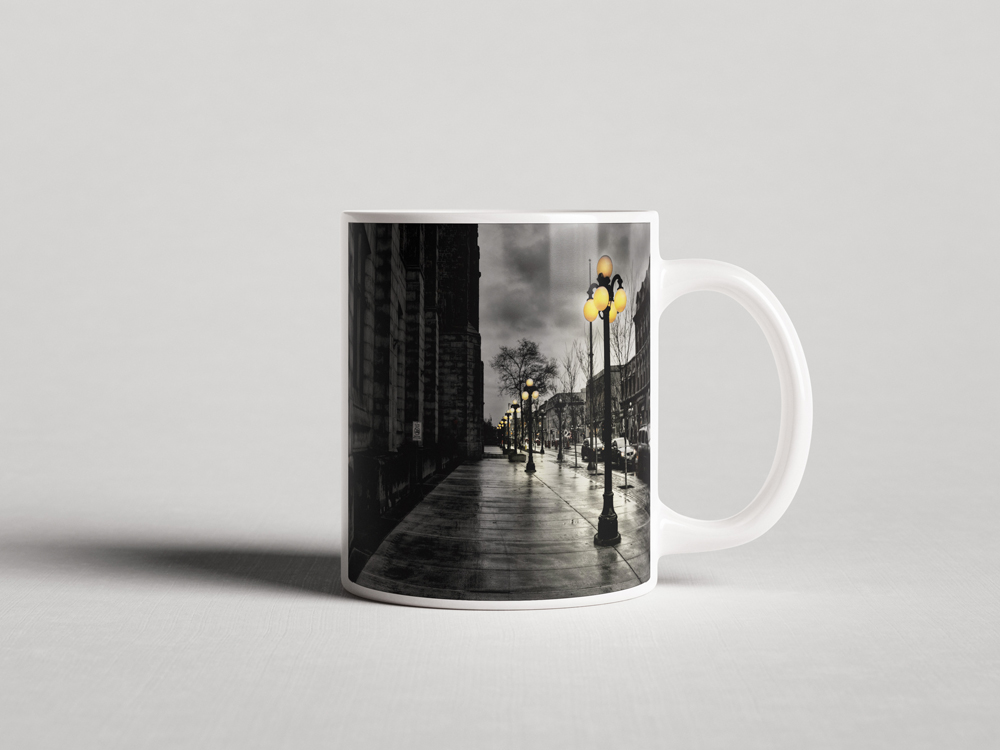 ΕΚΤΥΠΩΜΕΝΗ ΚΟΥΠΑ GLOWING STREET LAMPS-RAINY CITY BOULEVARD 00429